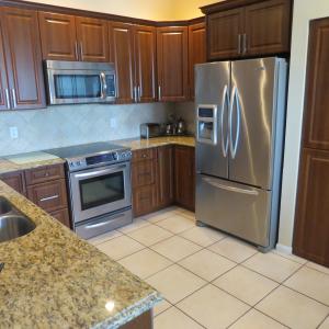 MEADOW LAKES - Residential