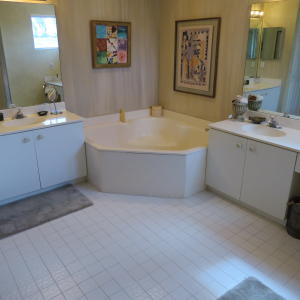 MEADOW LAKES - Residential