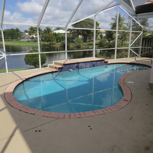 MEADOW LAKES - Residential