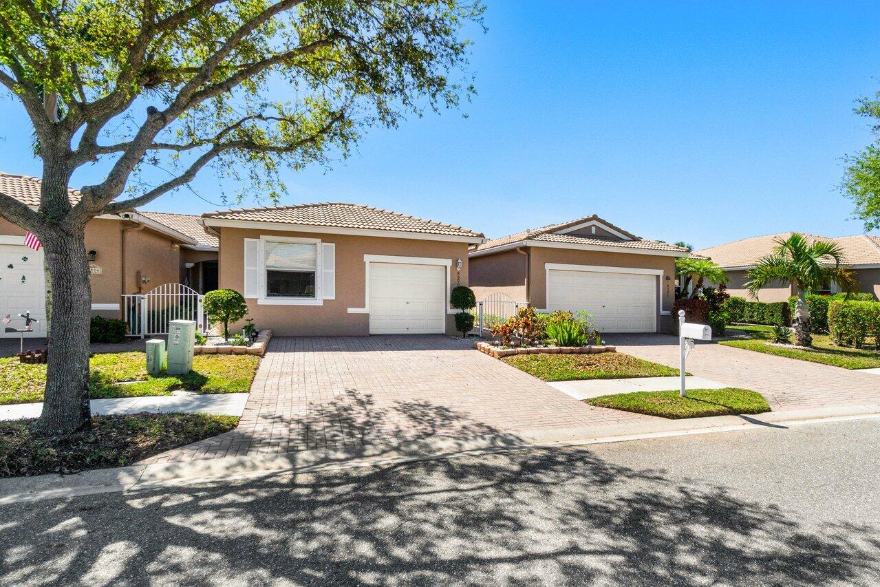 ANDROS ISLE PAR F - Residential