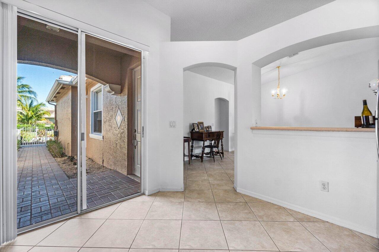 ANDROS ISLE PAR F - Residential