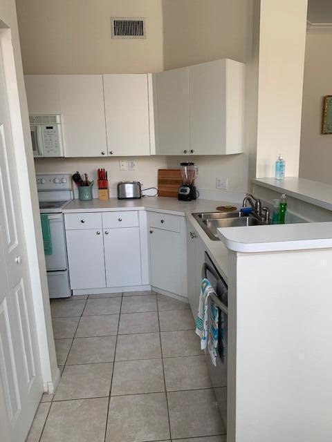 ST ANDREWS AT POLO CLUB CONDO - Residential