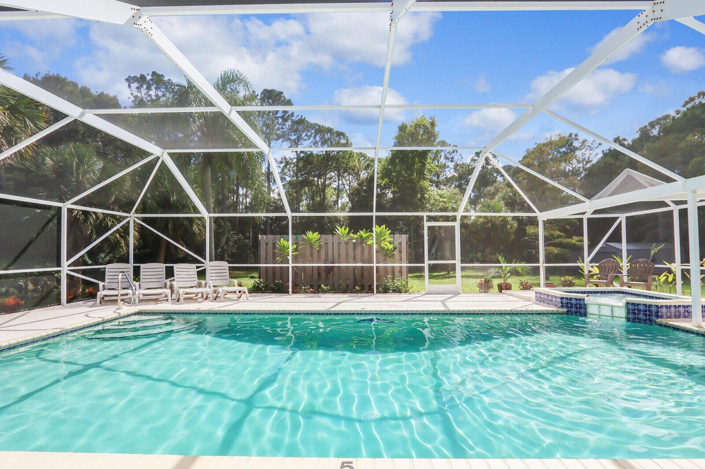 Photo of 10358 158th Street N, Jupiter, FL 33478 (MLS # R11131113)