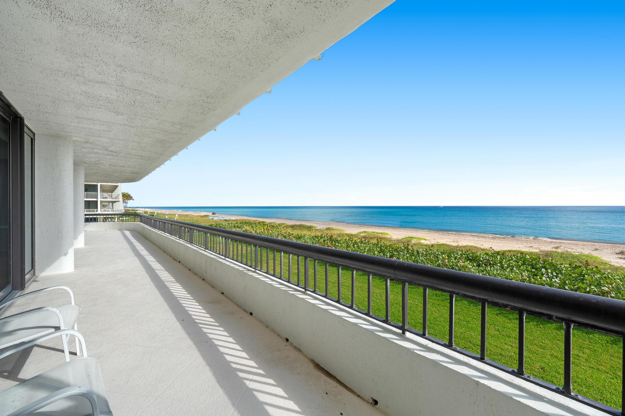 BEACH POINT CONDO - Residential