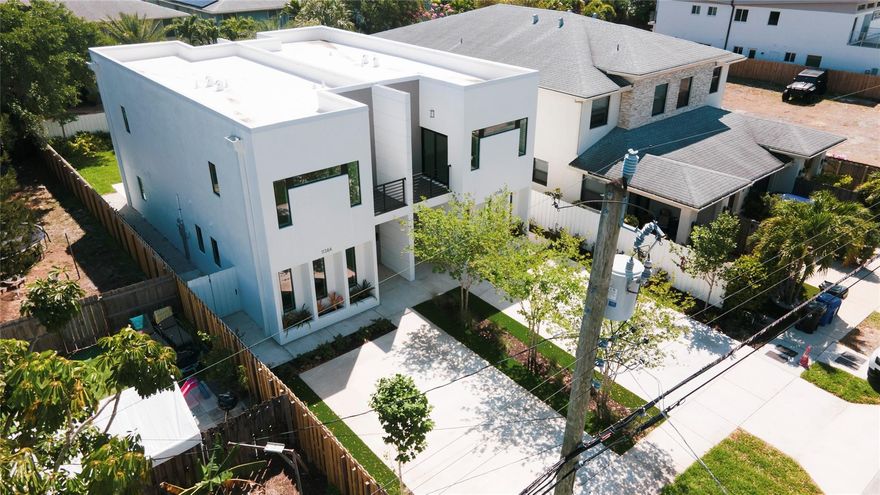 Discover modern living in this new construction townhome in South Middle River, just minutes from downtown Fort Lauderdale! This stylish 2-level home boasts 2 primary bedrooms with walk-in closets and en-suite bathrooms, as well as a versatile 3rd bedroom or office with a full bath offering comfort & convenience. Enjoy the open floor plan, designed for effortless living and entertaining, with a private backyard perfect for outdoor relaxation and BBQs. With top-tier finishes and an ideal location, this home is the perfect blend of luxury and practicality. Located just outside of the popular Flagler Village community there are plenty of restaurants & shops nearby and you'll be within 10 minutes to Fort Lauderdale Beach, FTL Airport, Las Olas, and the Brightline.