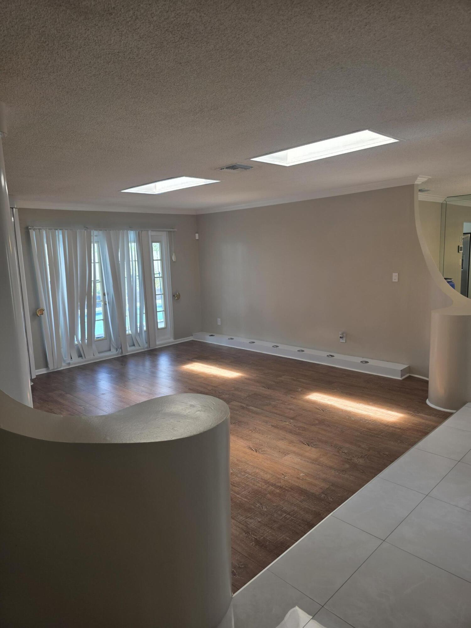7751 NW 44th Court
