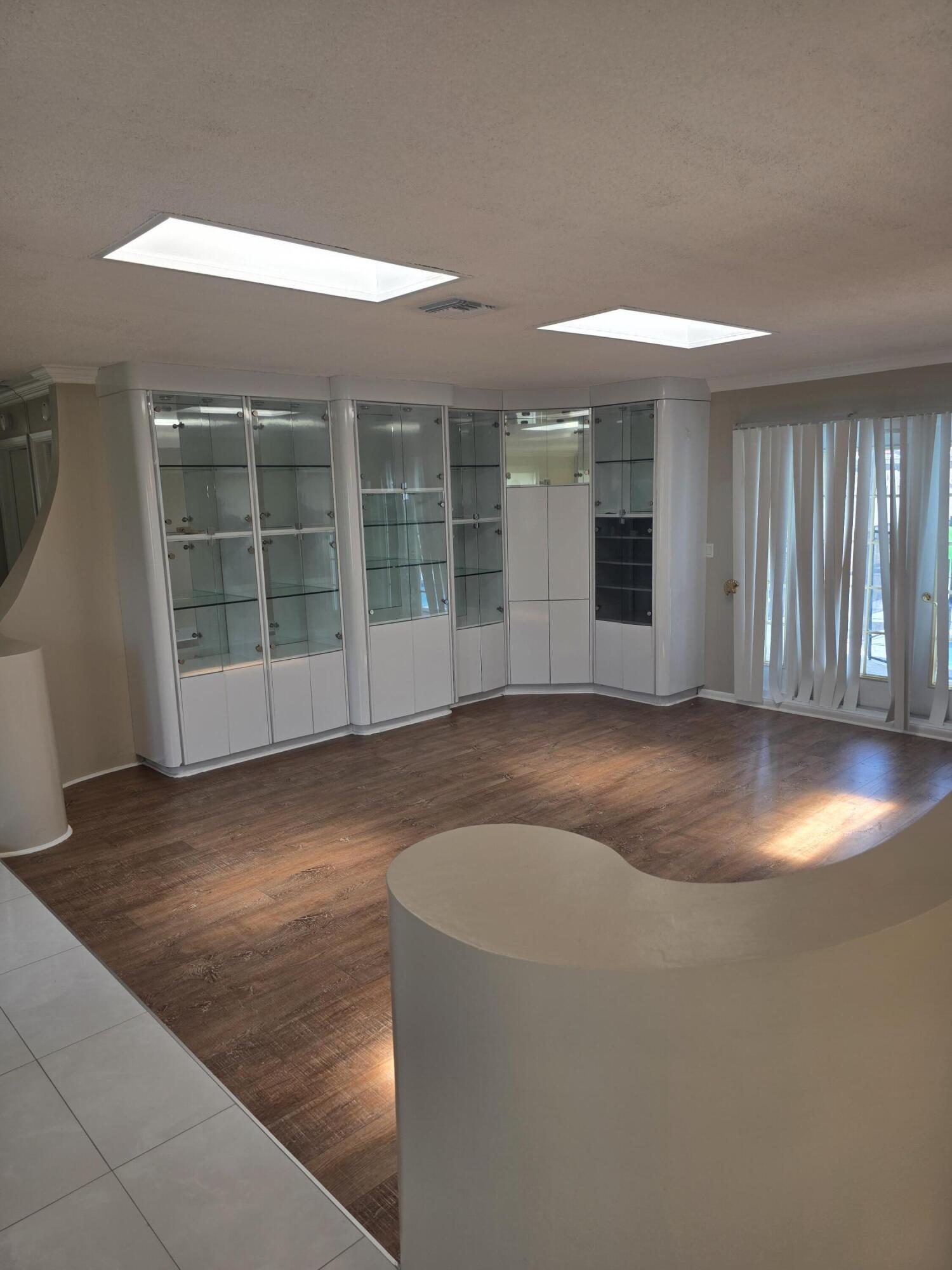 7751 NW 44th Court