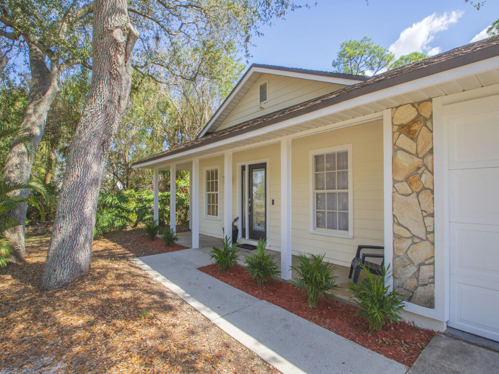 GROVENOR ESTATES UNIT 2-A - Residential