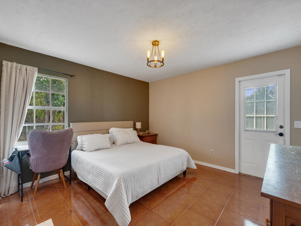 GROVENOR ESTATES UNIT 2-A - Residential