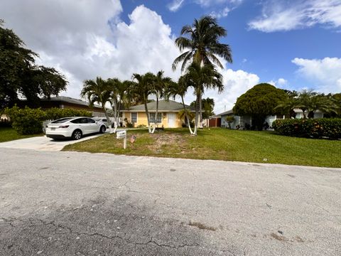 A home in Lake Worth