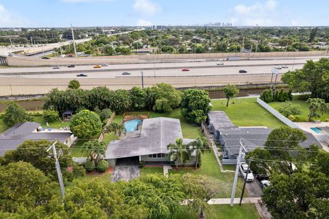 A home in Plantation