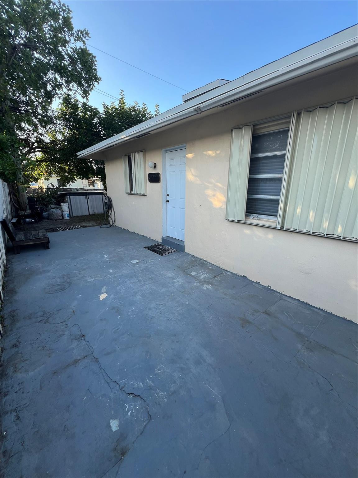 Coral Ridge Isles 45-47 B - Residential Lease