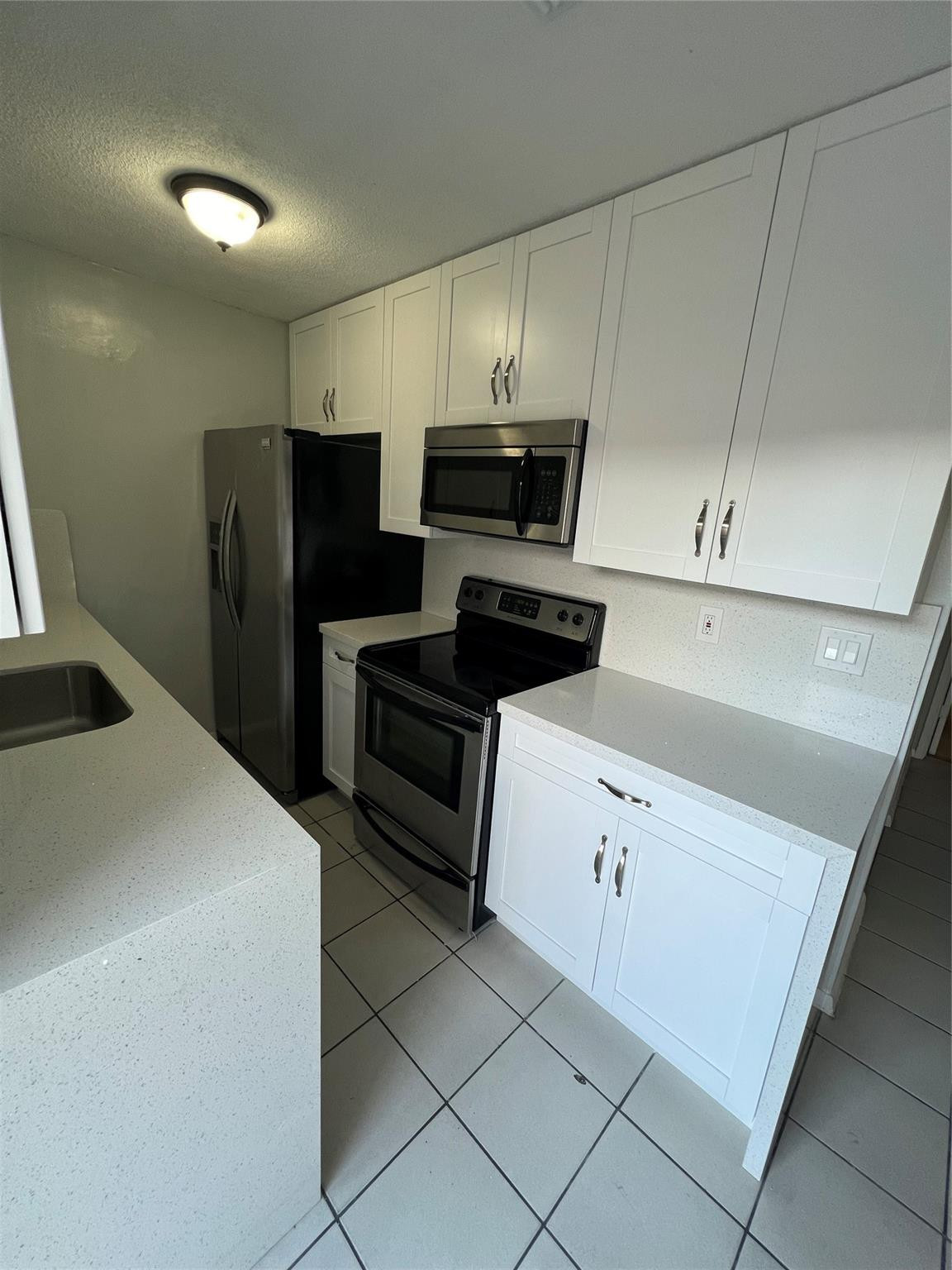 Coral Ridge Isles 45-47 B - Residential Lease