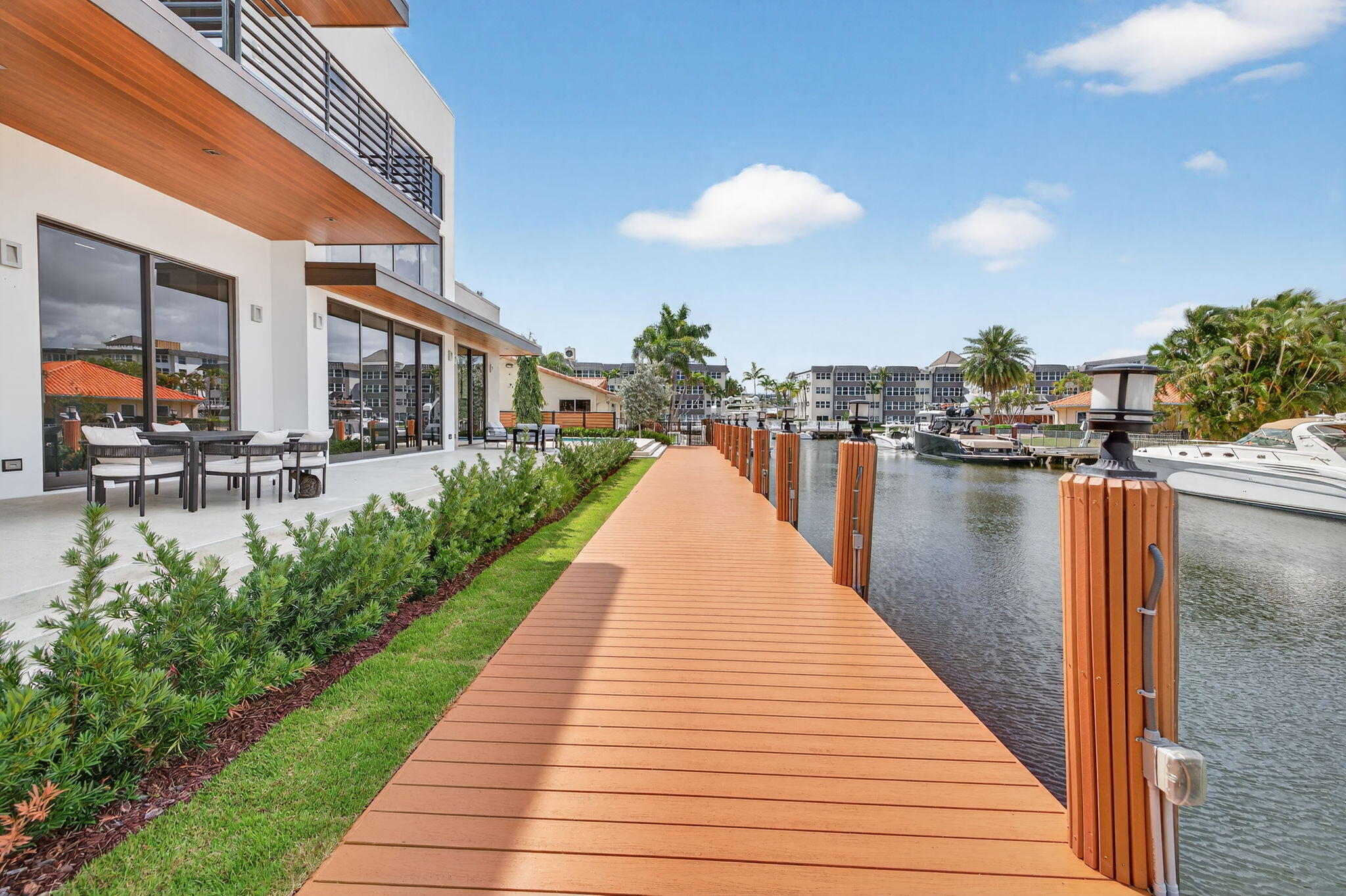 LANDINGS FIRST SEC - Residential