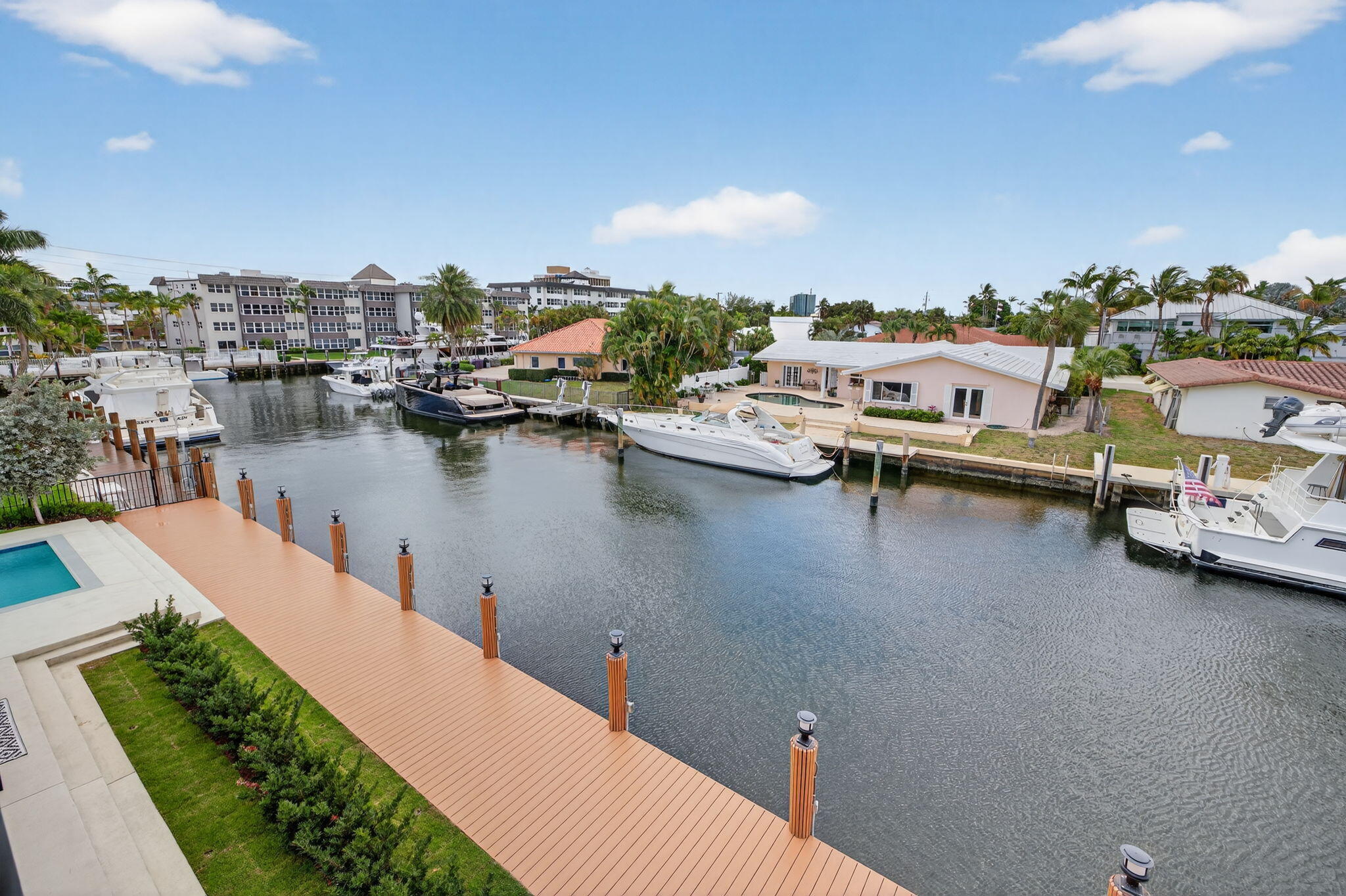 LANDINGS FIRST SEC - Residential