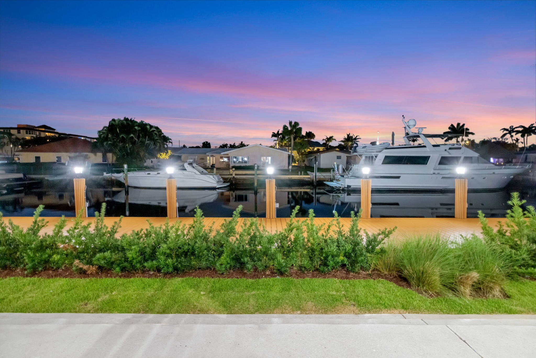 LANDINGS FIRST SEC - Residential