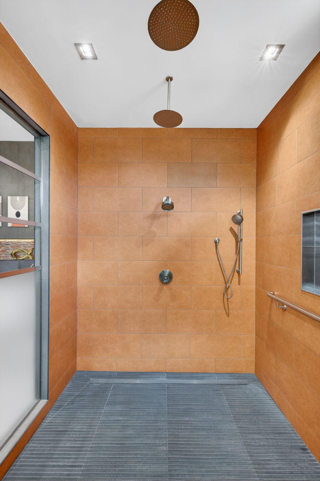 LANDINGS FIRST SEC - Residential