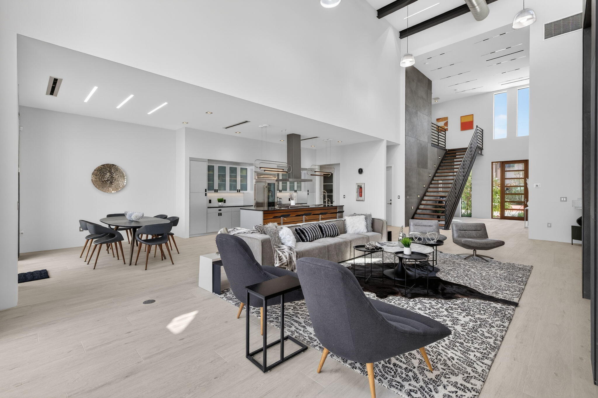 LANDINGS FIRST SEC - Residential