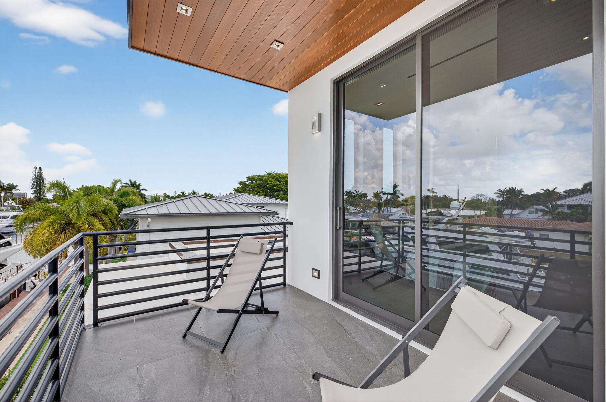 LANDINGS FIRST SEC - Residential