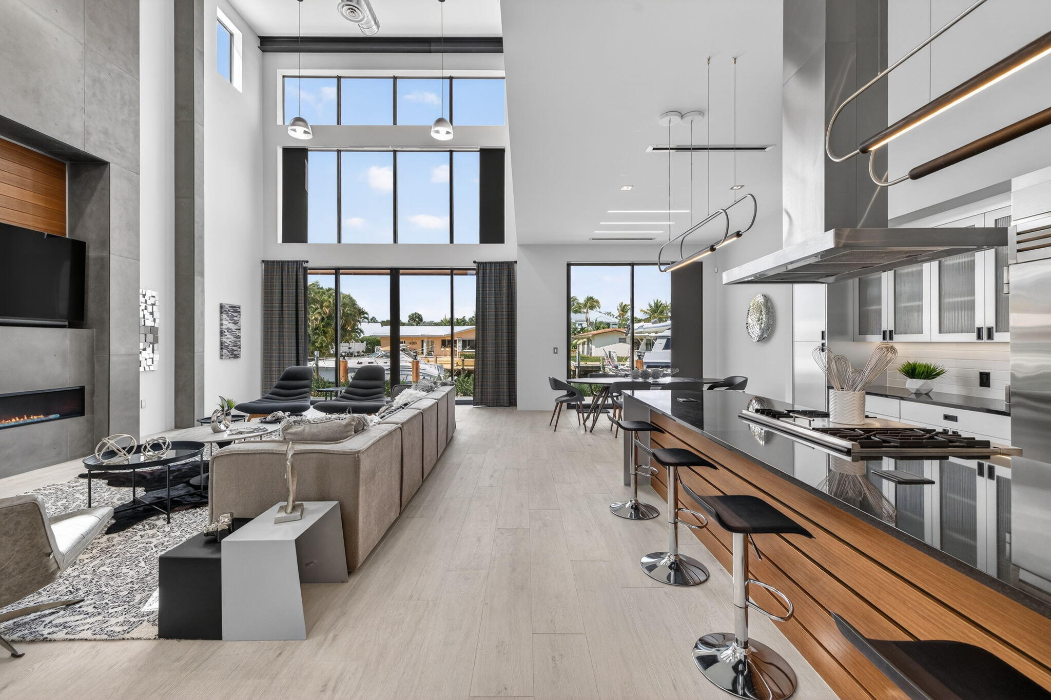 LANDINGS FIRST SEC - Residential