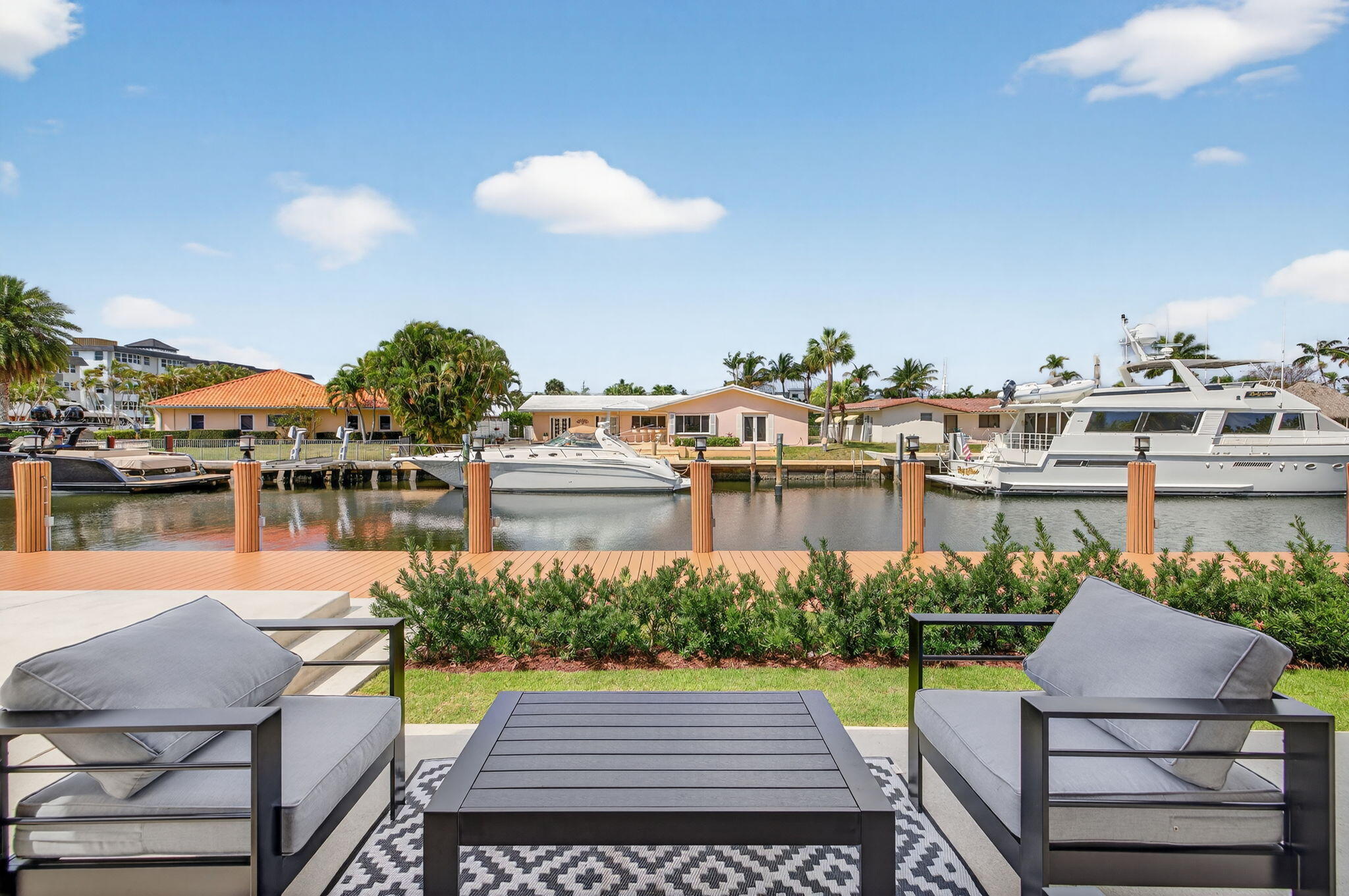 LANDINGS FIRST SEC - Residential