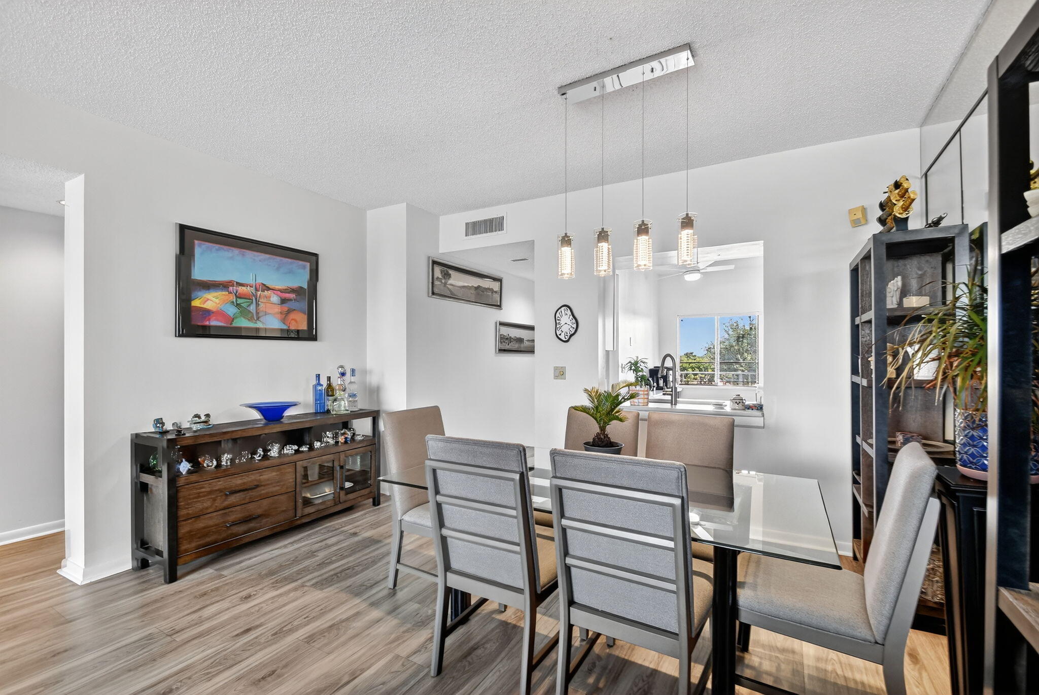 HUNTINGTON POINTE - Residential Lease