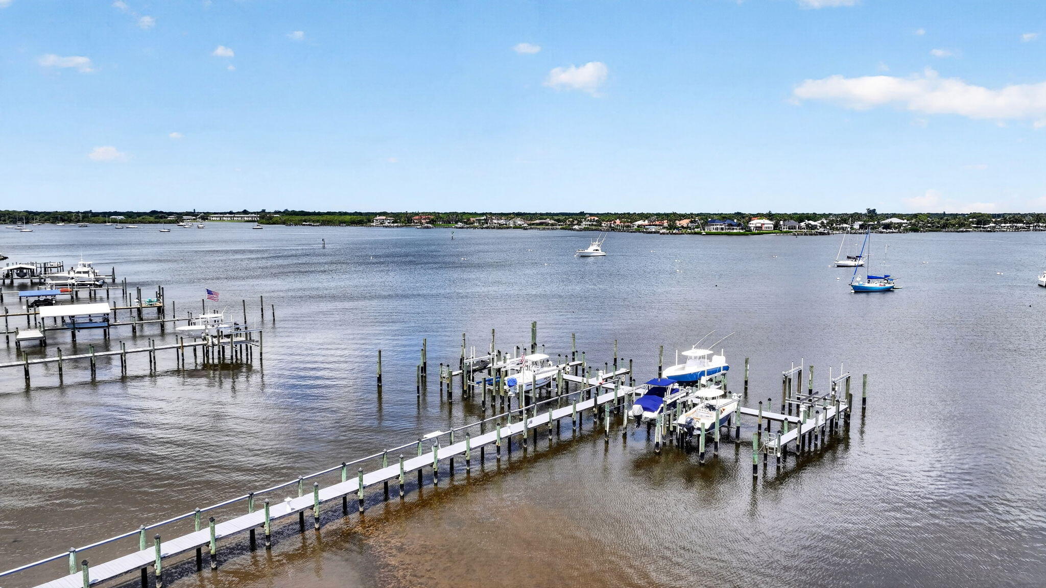 624 SW St Lucie Crescent 208, Stuart, FL, 34994/$744,000 2 624 SW St Lucie Crescent 208