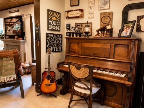 Tiny photo for 535 N Victoria Park Road, Fort Lauderdale, FL 33301 (MLS # B26044011)