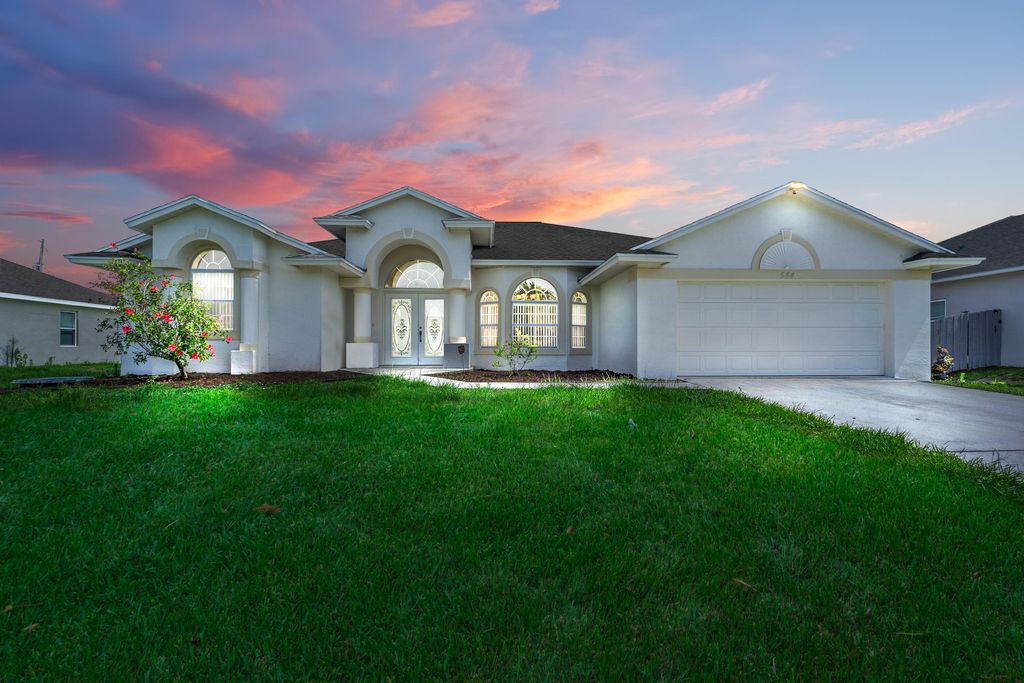 Photo of 544 SW Kaabe Avenue, Port Saint Lucie, FL 34953 (MLS # R10809396)
