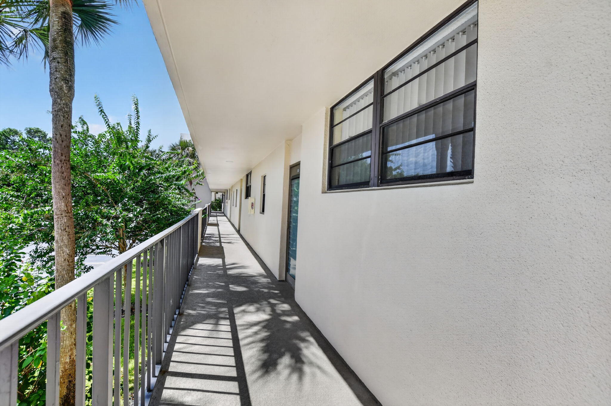 2460 DEER CREEK COUNTRY CLUB Boulevard 206A, Deerfield Beach FL 33442