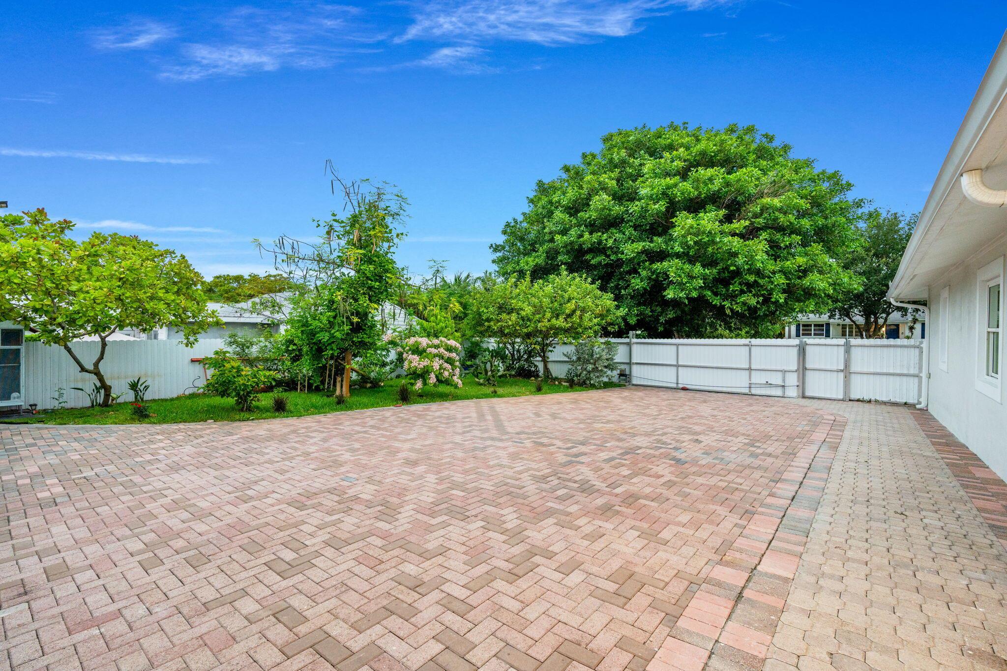 BELLEVUE - Residential