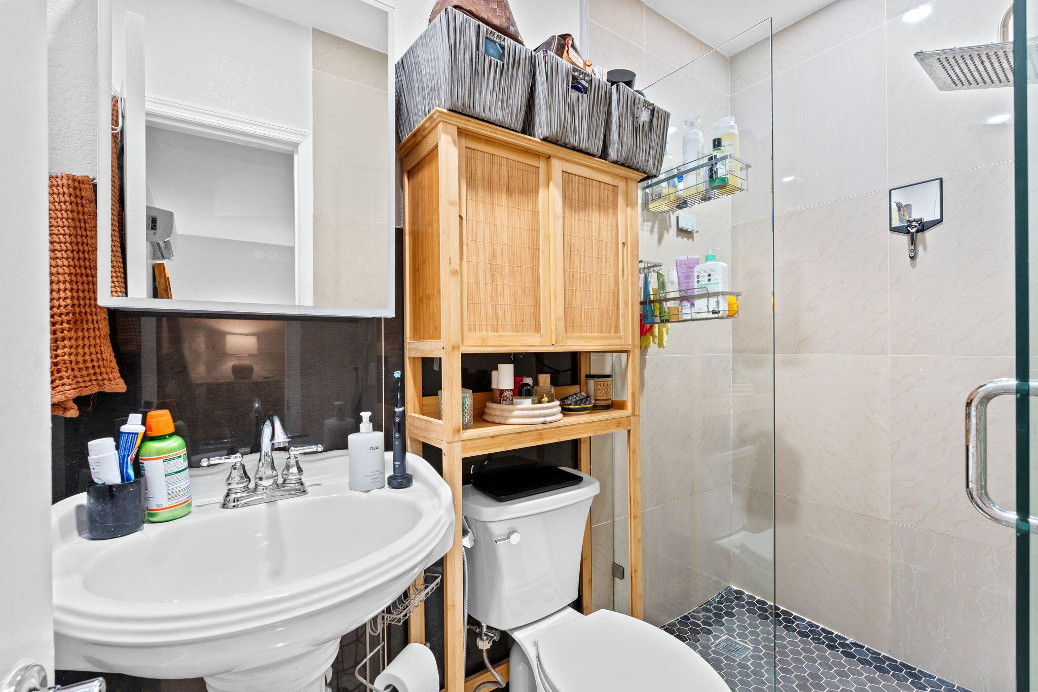 BELLEVUE - Residential