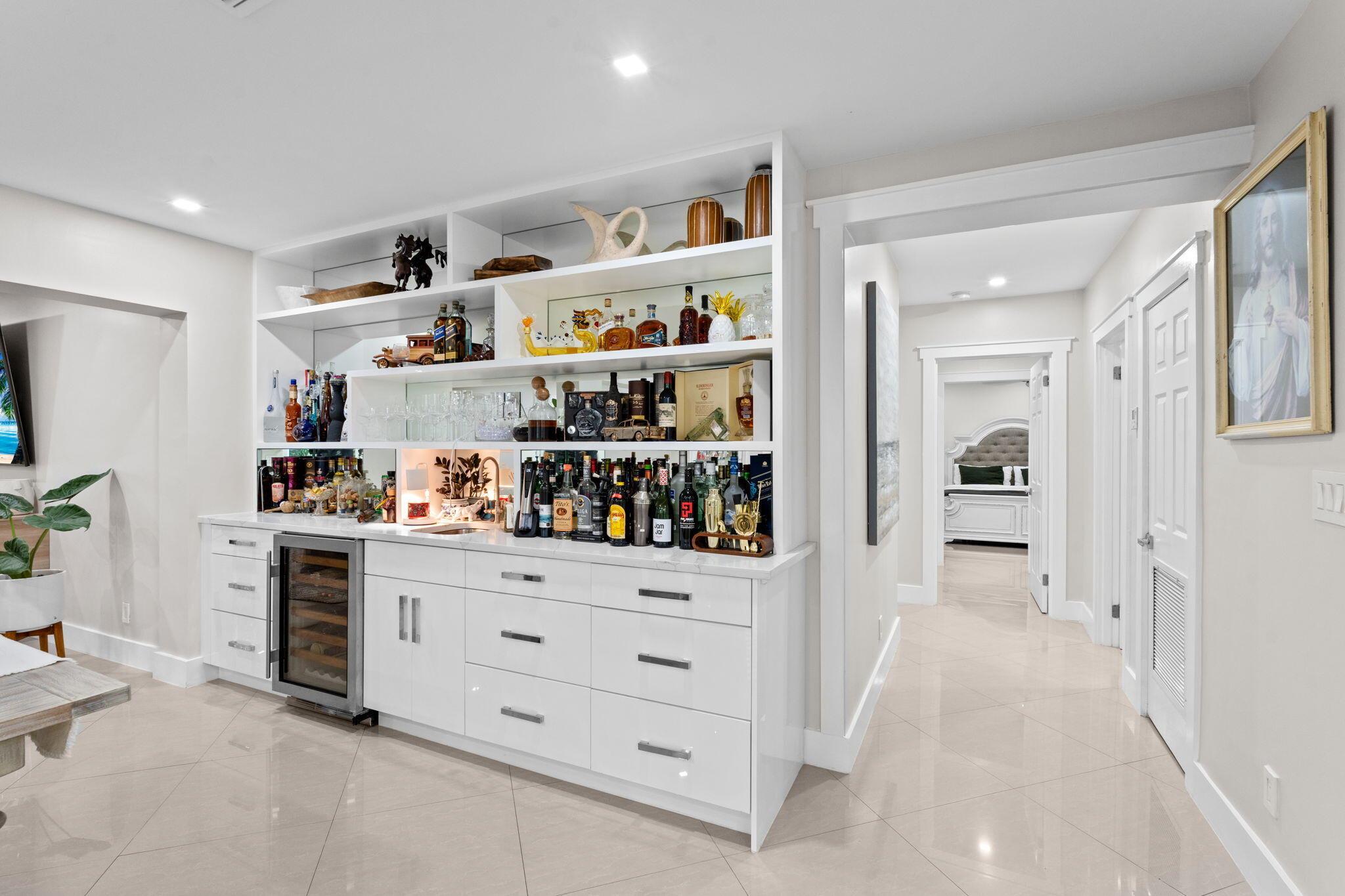 BELLEVUE - Residential