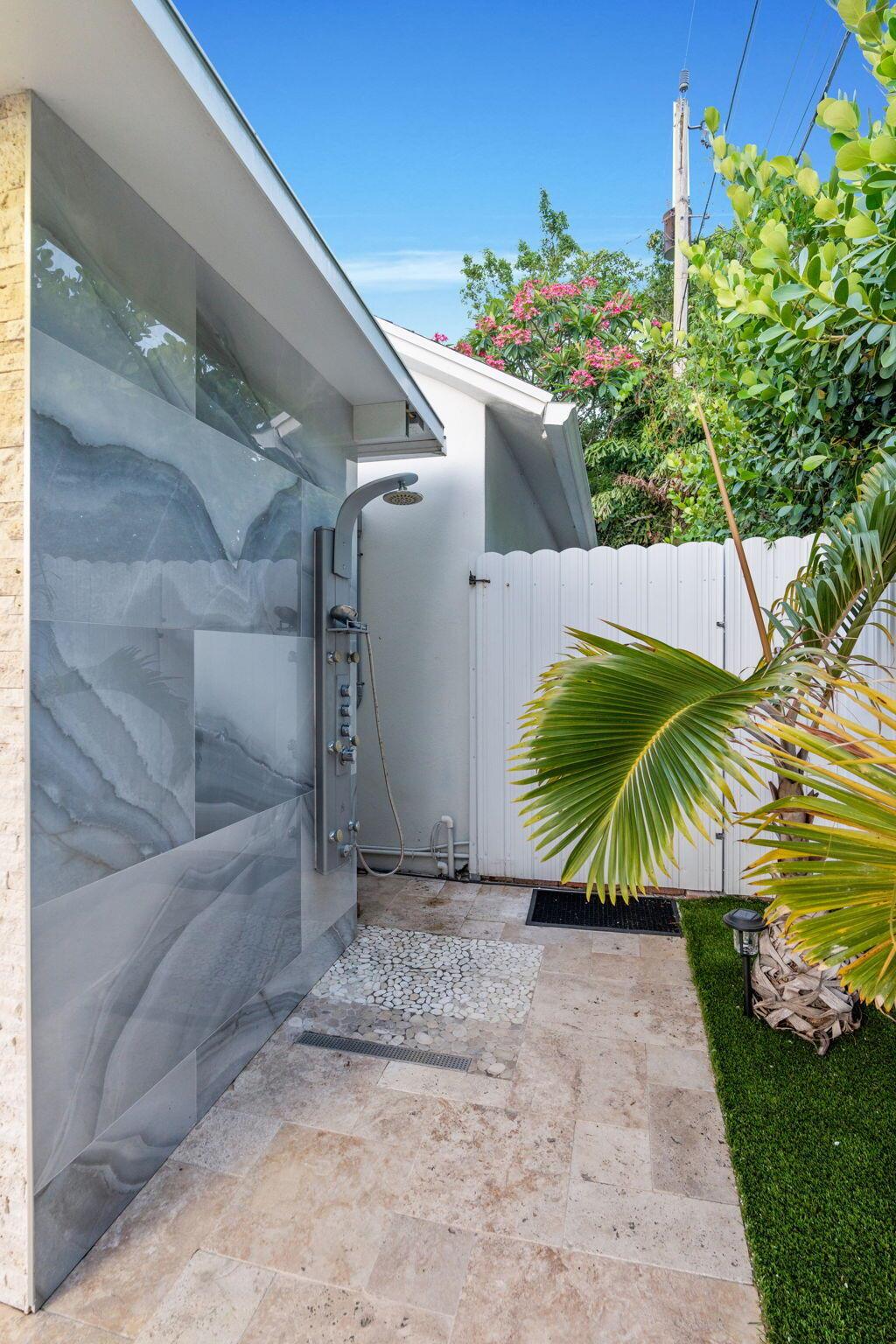 BELLEVUE - Residential