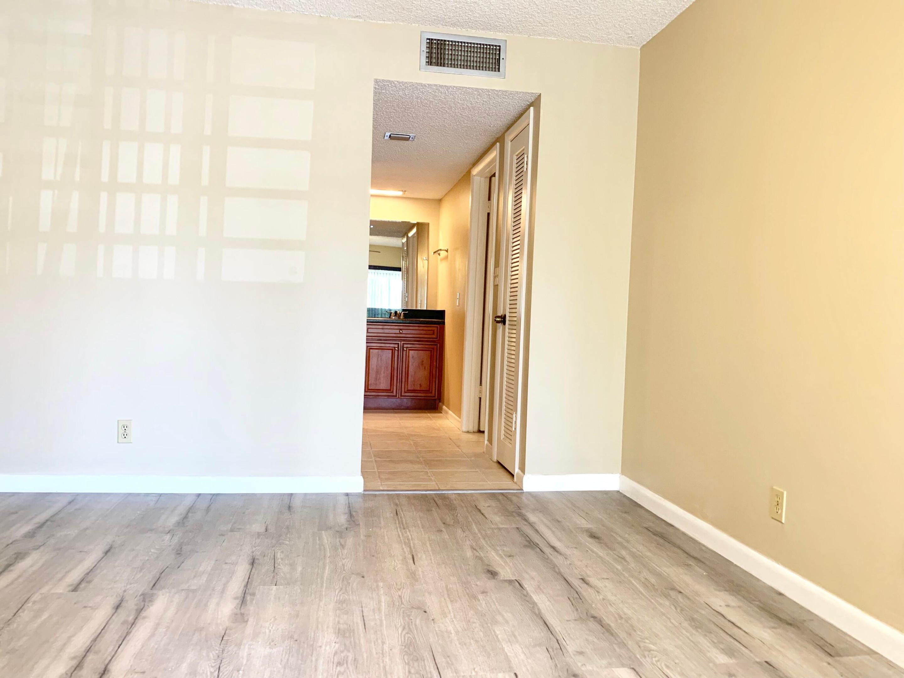 CYPRESS BEND I-B AND I-C CONDO - Residential Lease