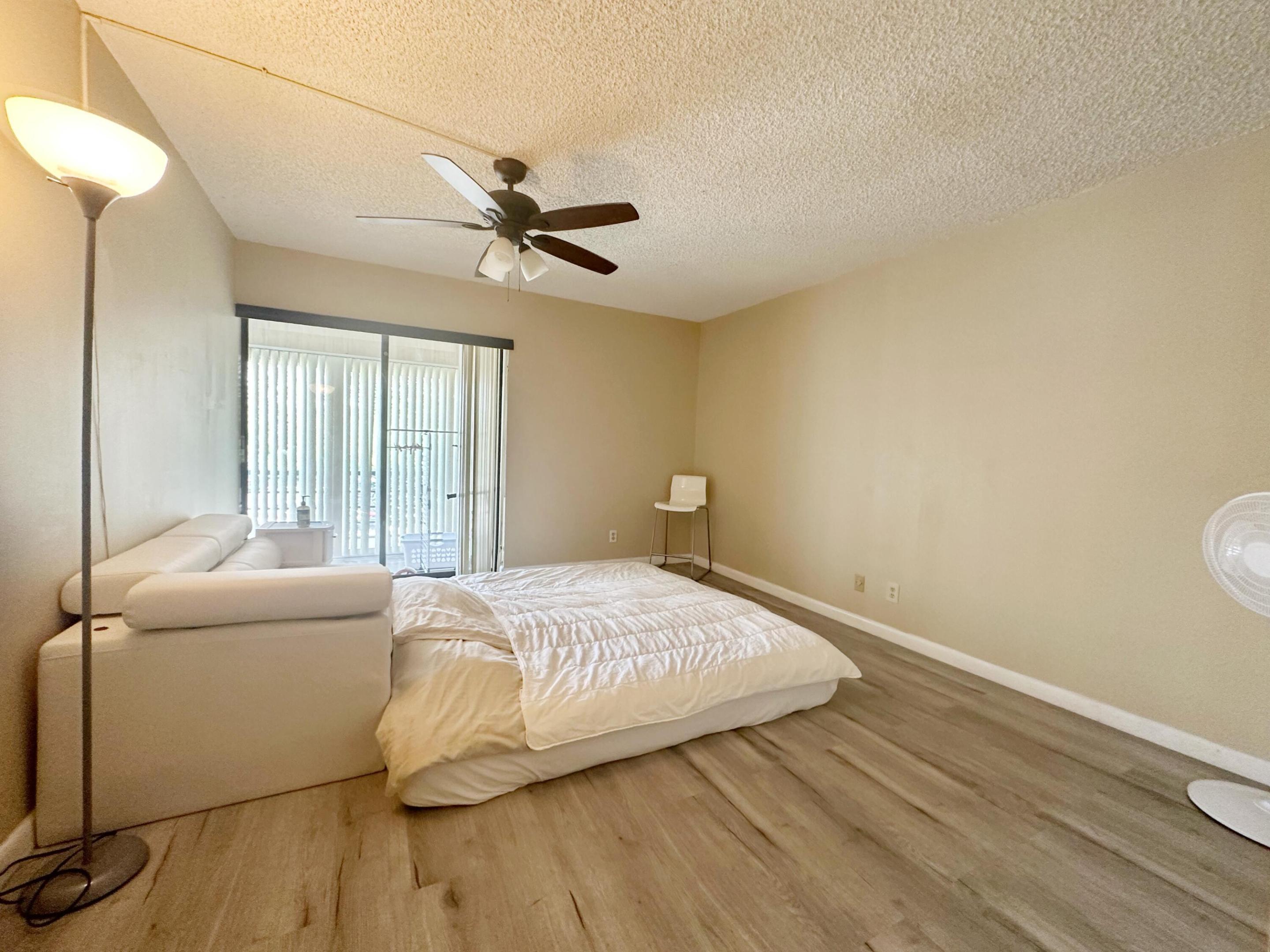 CYPRESS BEND I-B AND I-C CONDO - Residential Lease