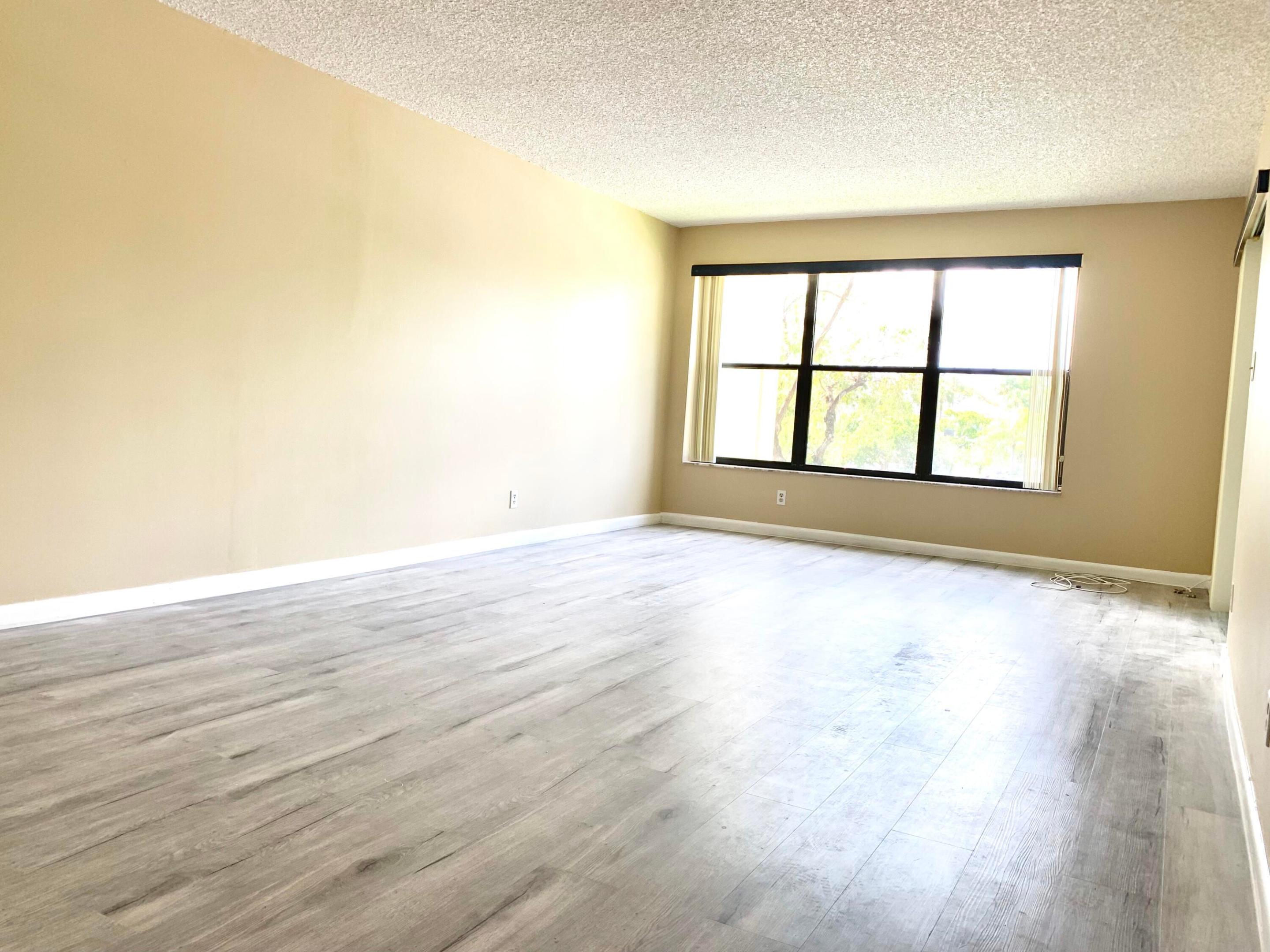 CYPRESS BEND I-B AND I-C CONDO - Residential Lease