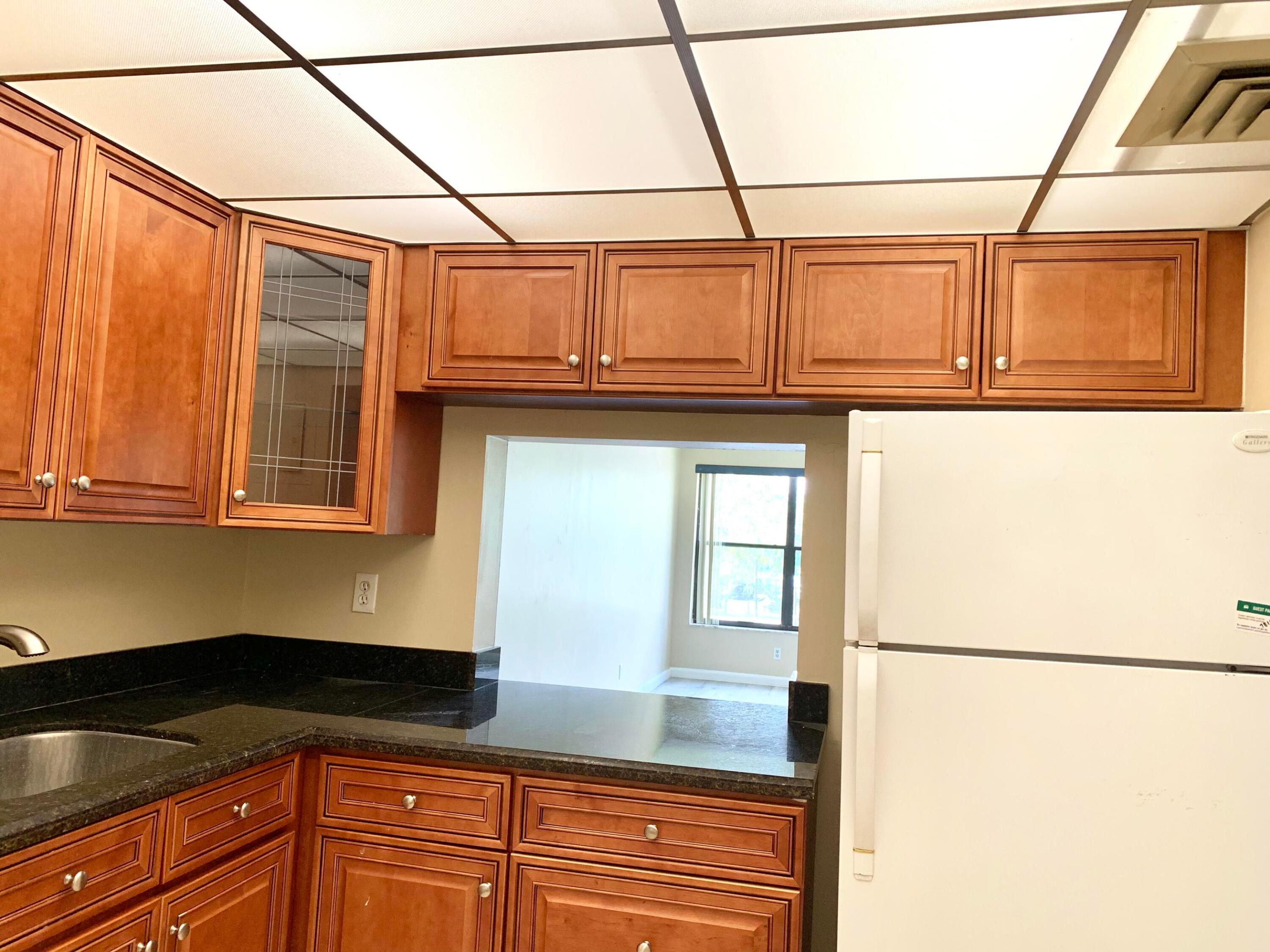 CYPRESS BEND I-B AND I-C CONDO - Residential Lease