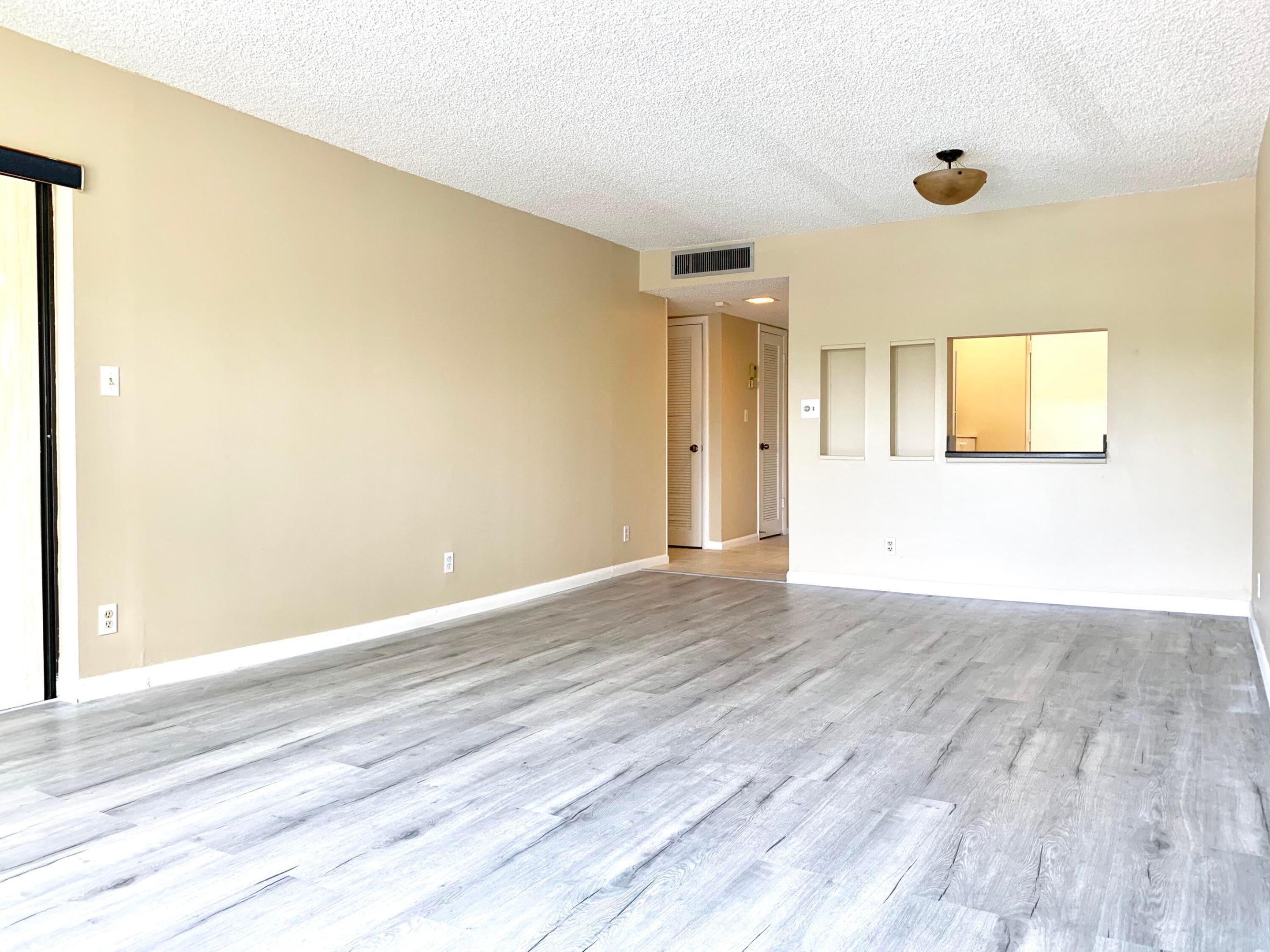 CYPRESS BEND I-B AND I-C CONDO - Residential Lease