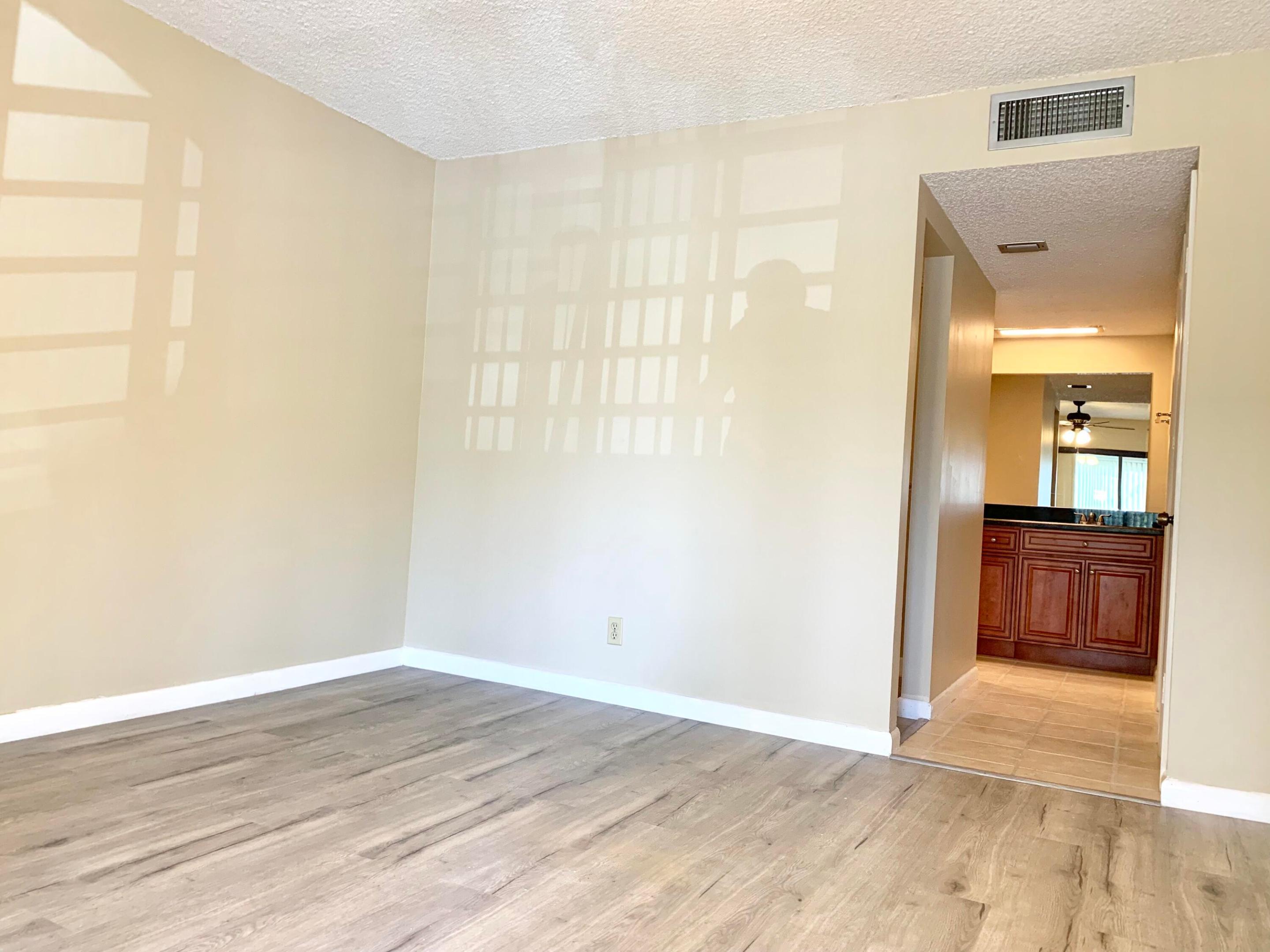 CYPRESS BEND I-B AND I-C CONDO - Residential Lease