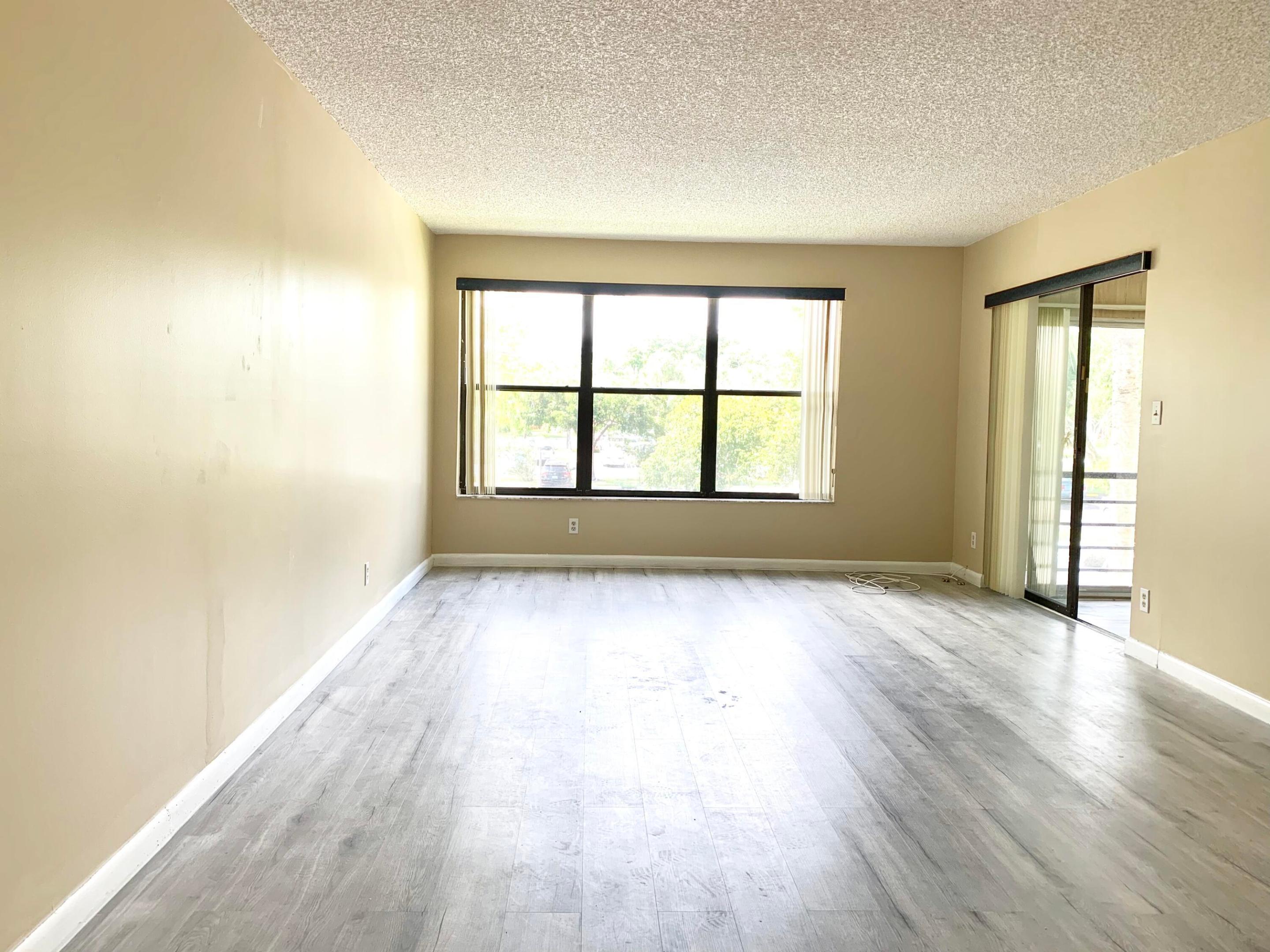 CYPRESS BEND I-B AND I-C CONDO - Residential Lease