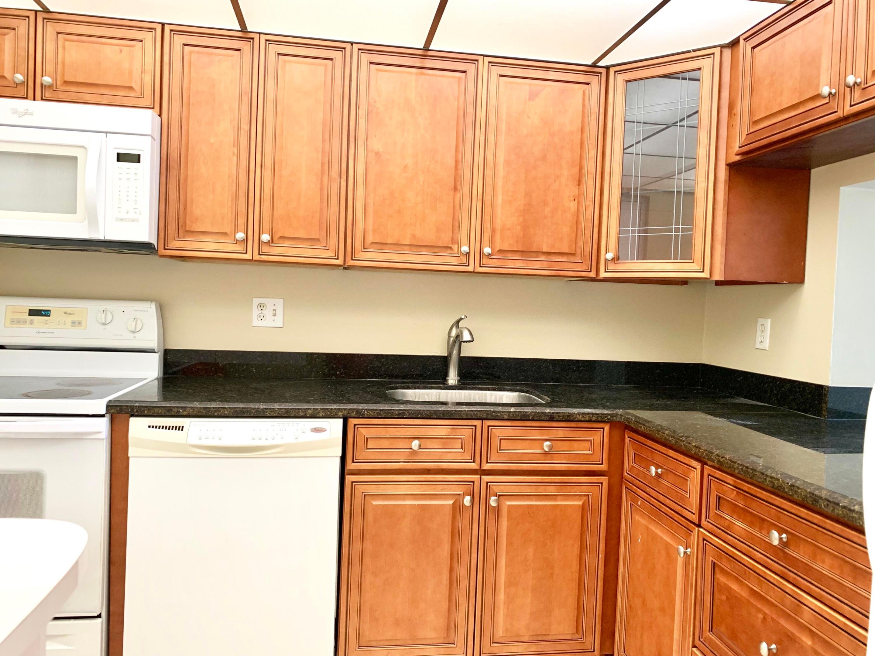 CYPRESS BEND I-B AND I-C CONDO - Residential Lease