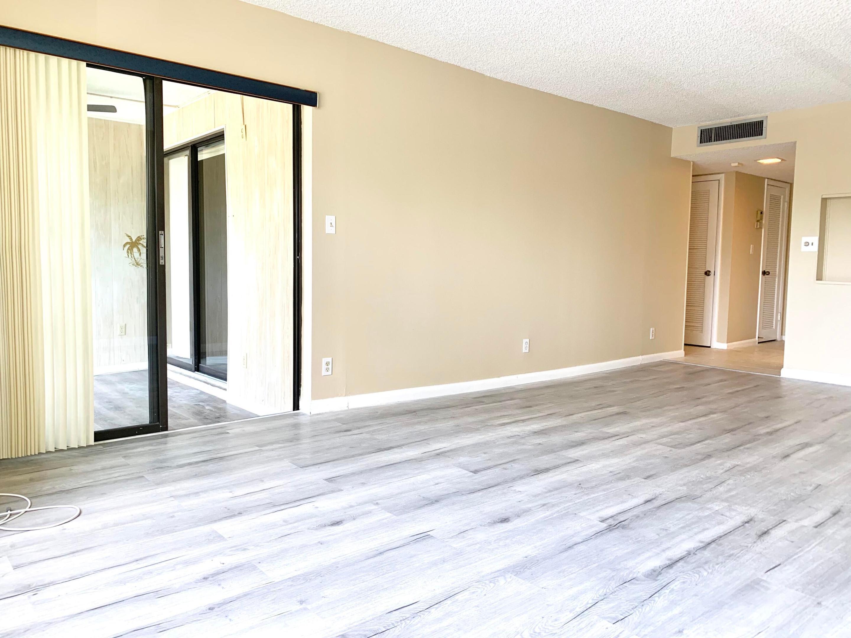 CYPRESS BEND I-B AND I-C CONDO - Residential Lease