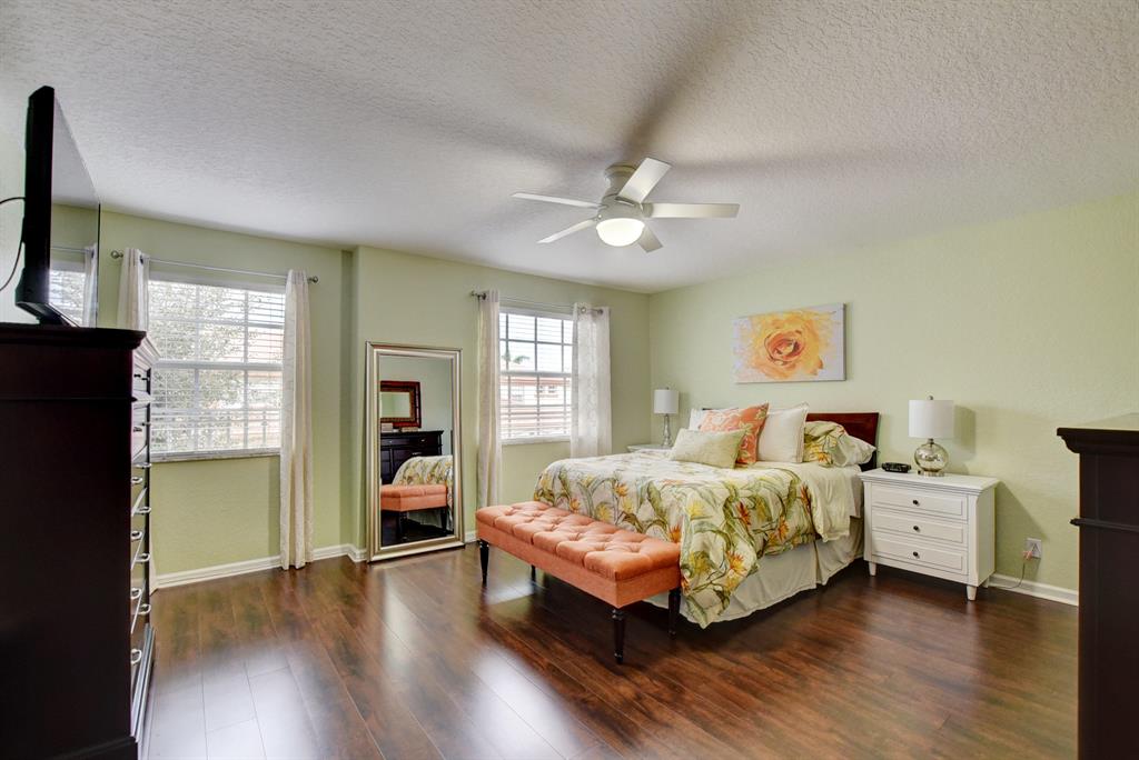 DREXEL PARK TOWNHOMES I CONDO - Residential