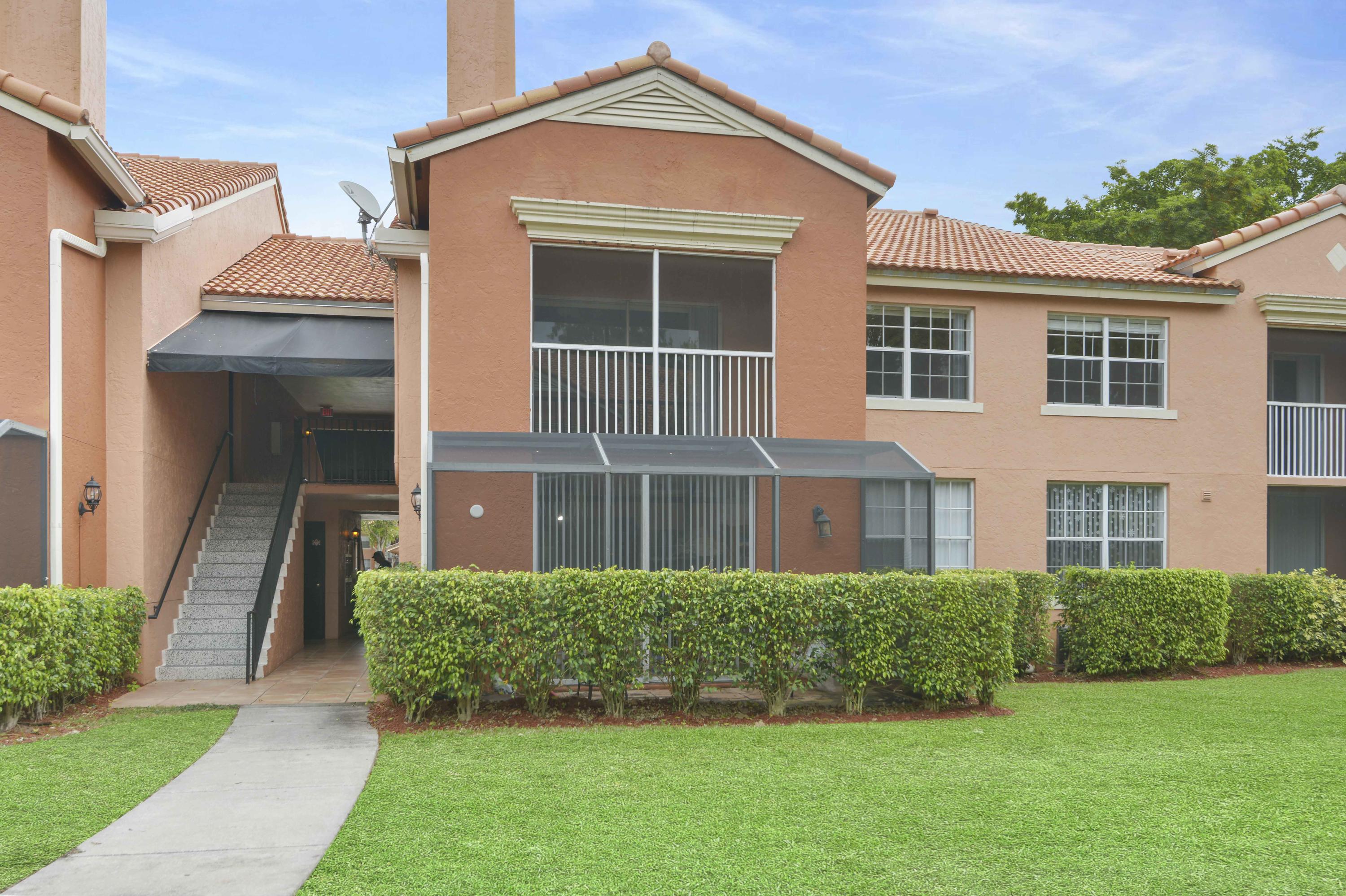 GREAT PRIVATE LOCATION IN A GATED COMMUNITY! 2ND FLOOR, RENOVATED 3/2 UNIT. SATURNIA MARBLE FLOORS, NEWER STAINLESS STEEL APPLIANCES. OUTSIDE STORAGE CLOSET. CLOSE TO THE CLUB HOUSE, TROPICAL POOL, EXERCISE ROOM, AREA FOR BARBECUES, BILLIARD, VOLLEYBALL, OFFICE CENTER AND MORE. DIRECT TV AND INTERNET INCLUDED IN MAINTENANCE. BEST SCHOOLS!!