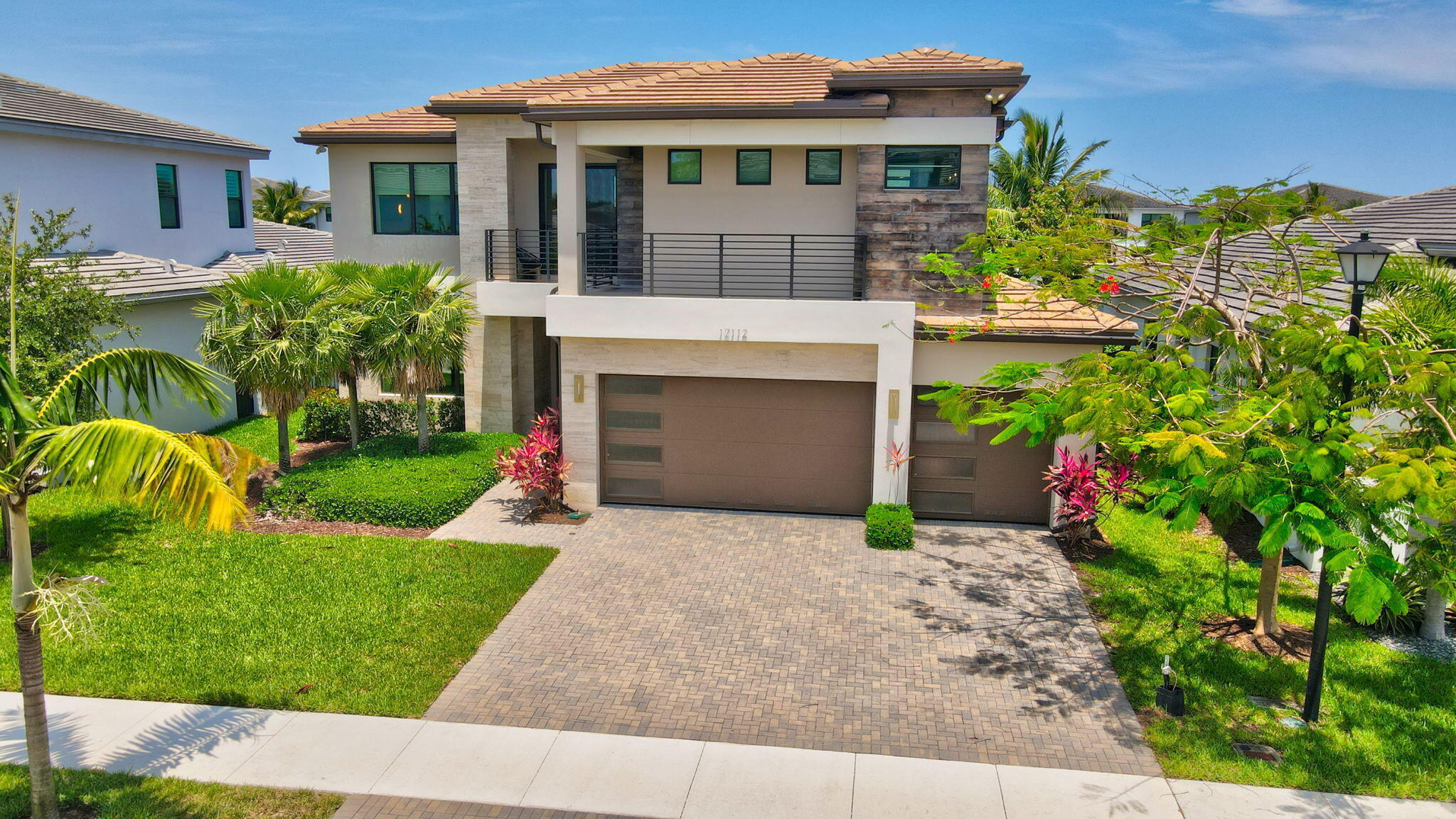 17112 Aquavera Way