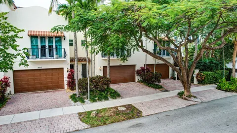 1607 NE 9th St Unit 1607, Fort Lauderdale, FL MLS: F10460144