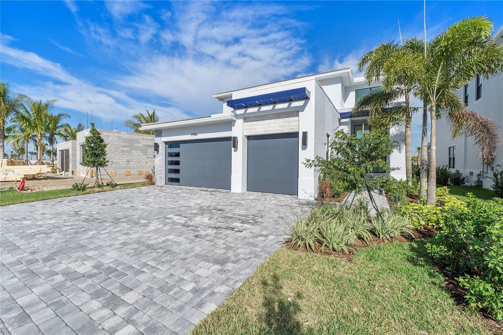 Photo of 12466 Solana Bay Circle, Palm Beach Gardens, FL 33412 (MLS # F10397804)