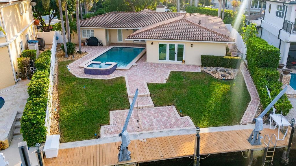 Lighthouse Point - Residential