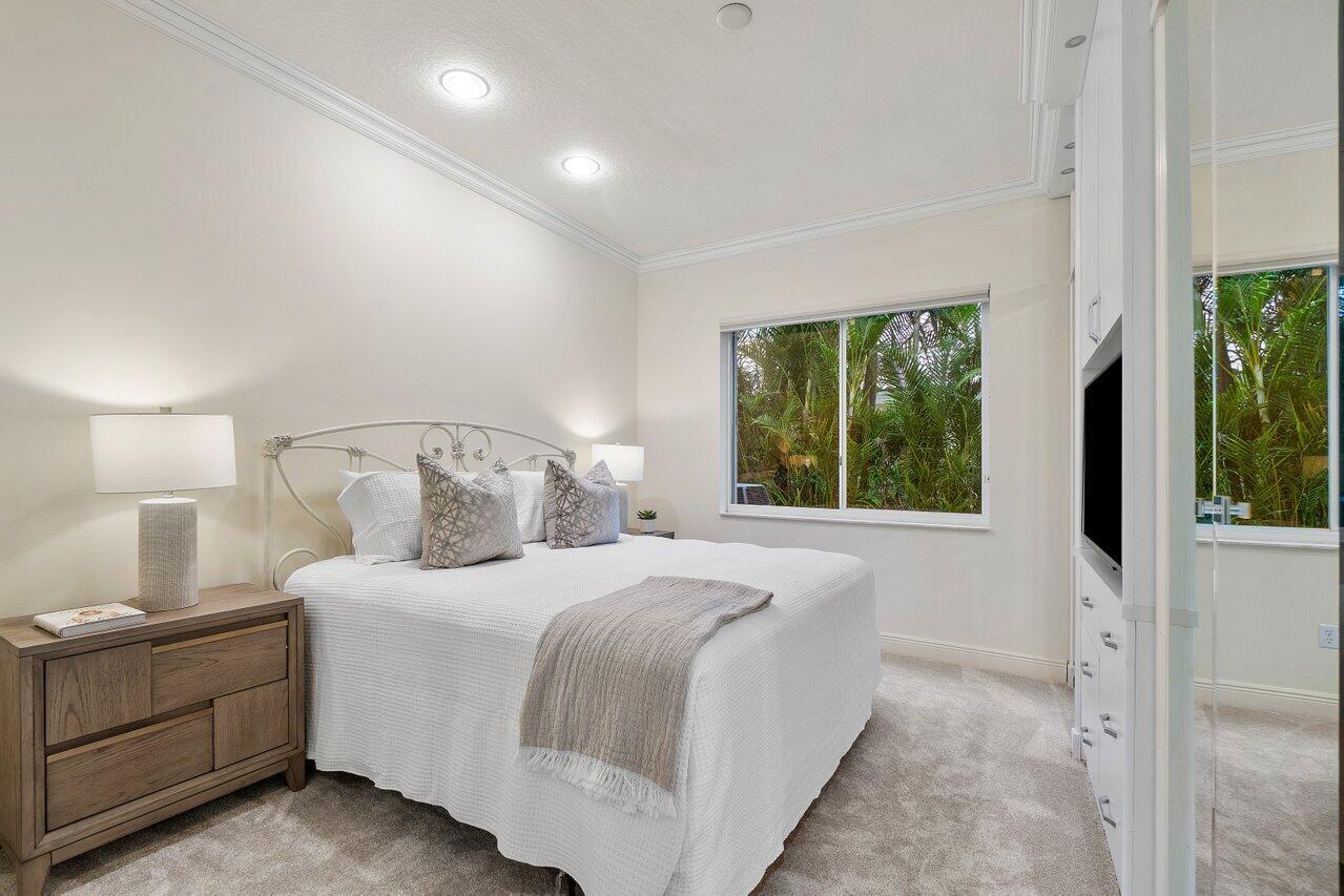 BOCA GROVE PLANTATION - Residential